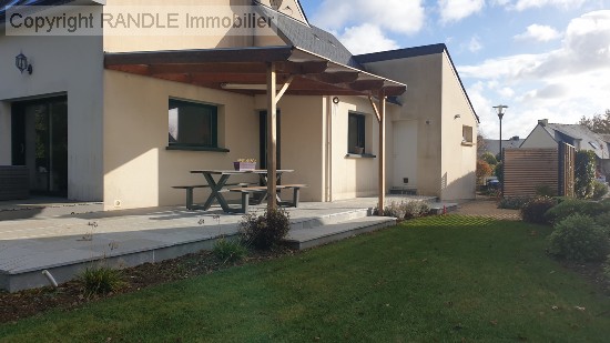 vente maison LANGUIDIC 6 pieces, 108m