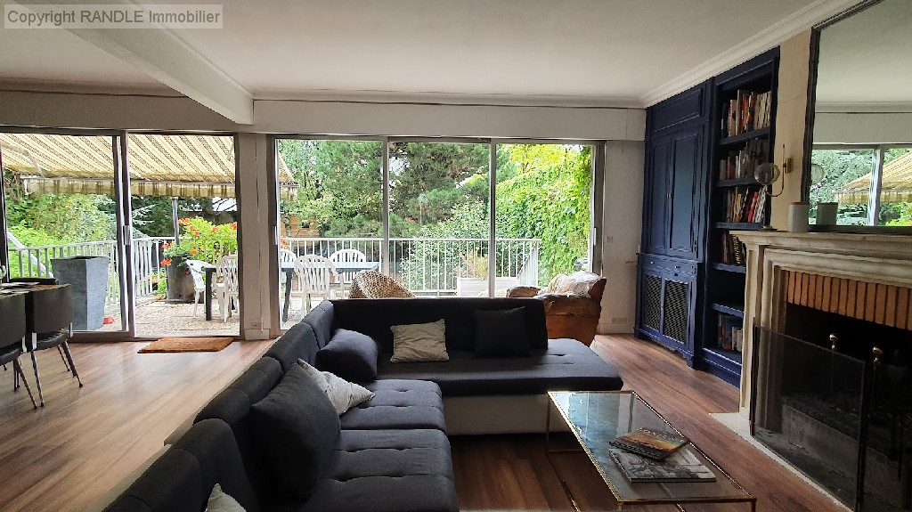 Vente immeuble - LORIENT 270 m², 11 pièces