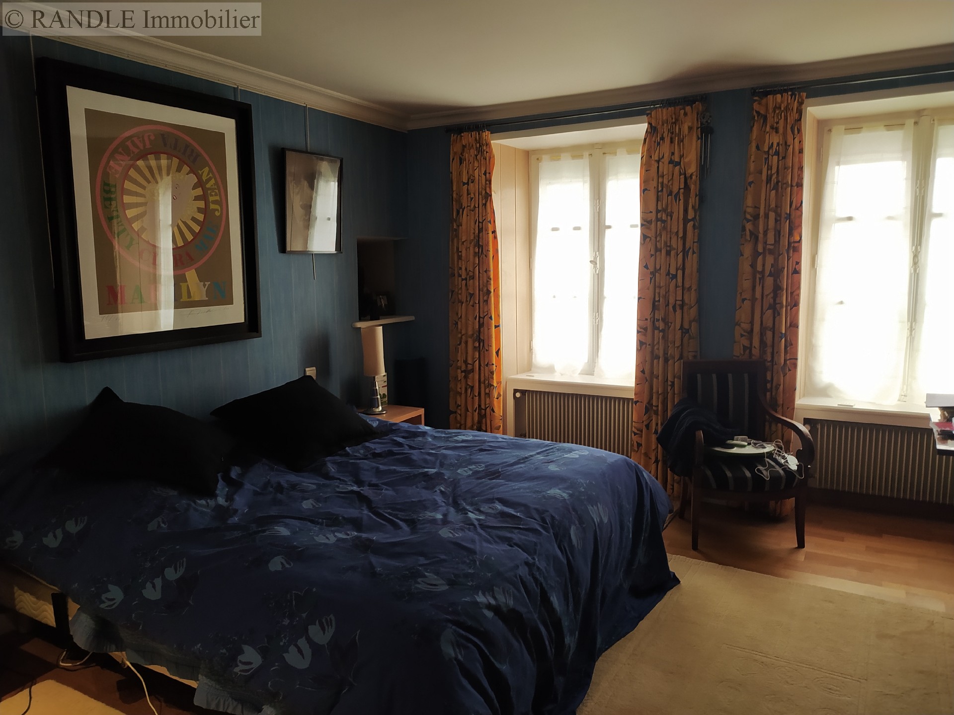 Sell city house - PONT AVEN 308 m², 10 rooms