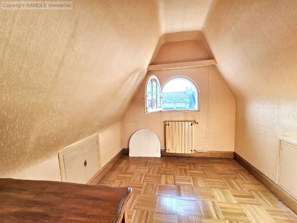 Vente maison - LOCMIQUELIC 109 m², 6 pièces