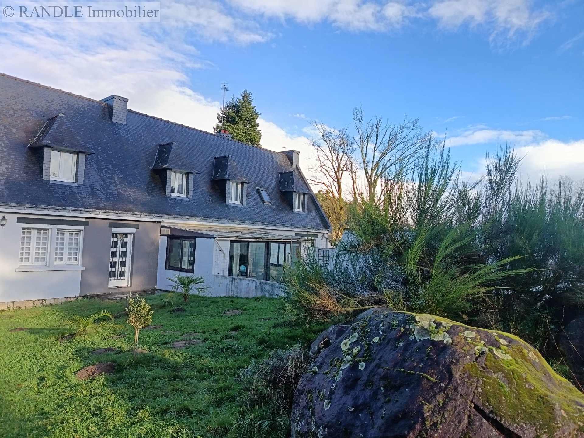 Vente maison - QUEVEN 218 m², 10 pièces